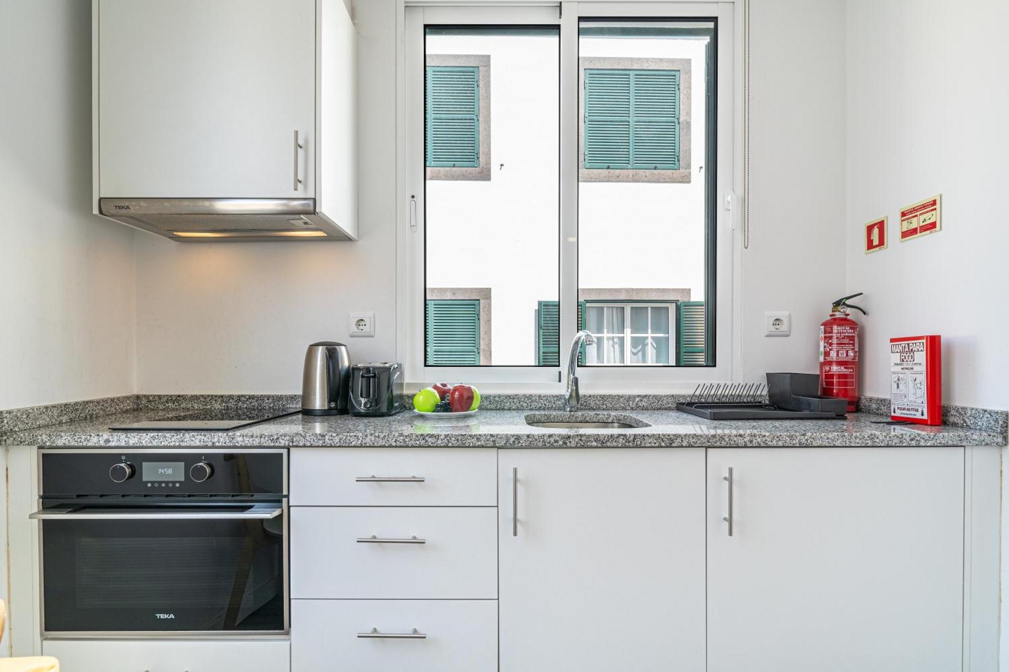Tanoeiros Apartments フンシャル エクステリア 写真